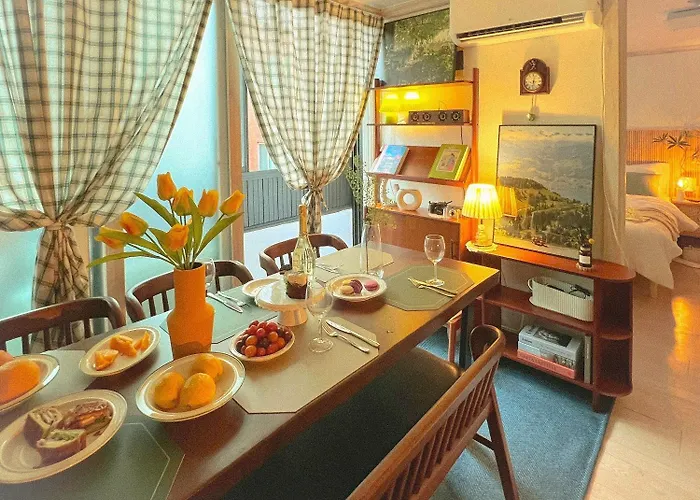 Maru House